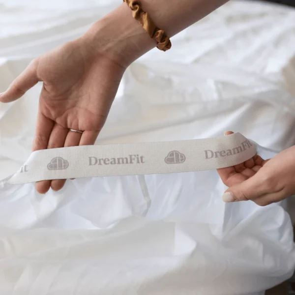DreamFit - Moisture-Wicking StaDry™ Sheet Set Ultra Soft - Image 11