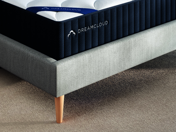 DreamCloud - Classic Hybrid Mattress 12" Medium - Image 4