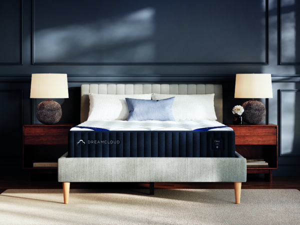 DreamCloud - Classic Hybrid Mattress 12" Medium