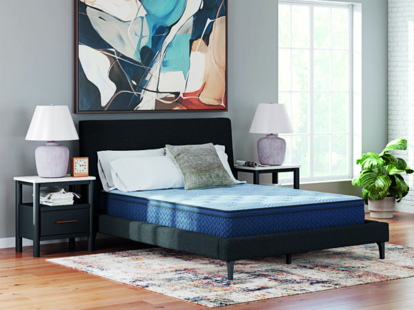 Sierra Sleep® by Ashley - Peak Hybrid Mattress 12" Medium